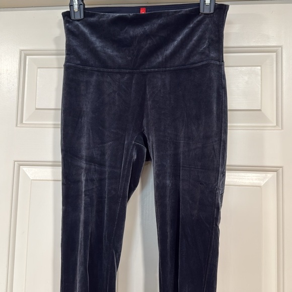 Spanx Classic Navy Velvet Leggings - Picture 9 of 14